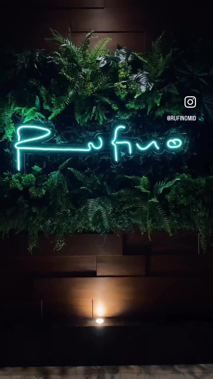 Video del letrero de neón de Rufino
